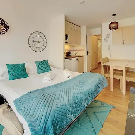 Immogroom - 2 - Renovated - Pool - Air Conditioning - Parking - Wifi Apartment