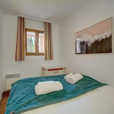 Immogroom - 2 - Renovated - Pool - Air Conditioning - Parking - Wifi