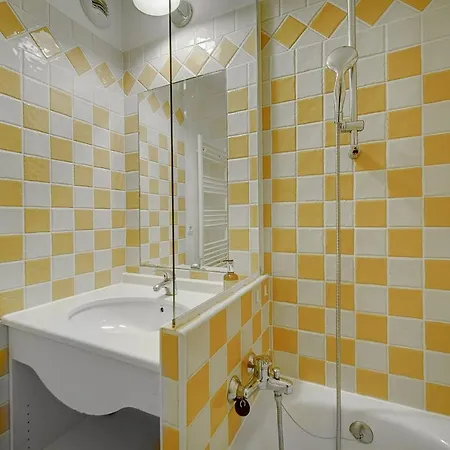 Apartment Immogroom - 2 - Renovated - Pool - Air Conditioning - Parking - Wifi